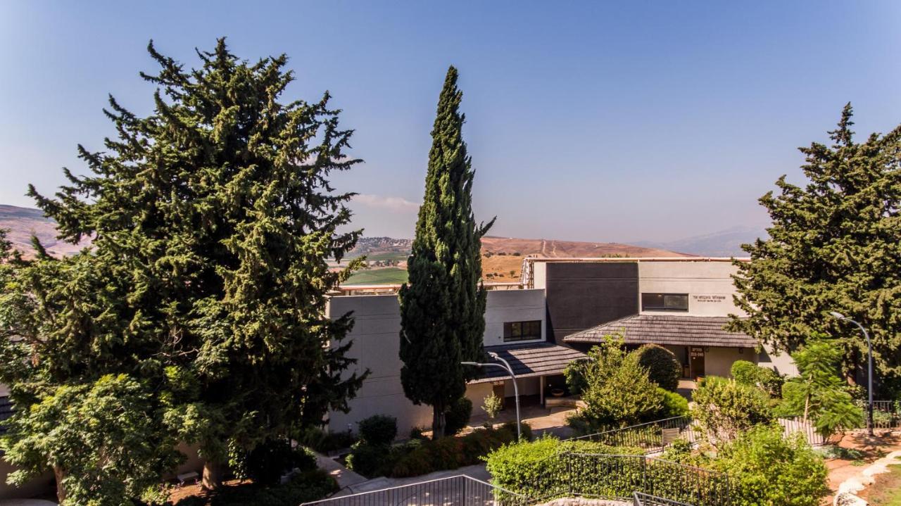 Kfar Giladi Hotel ภายนอก รูปภาพ