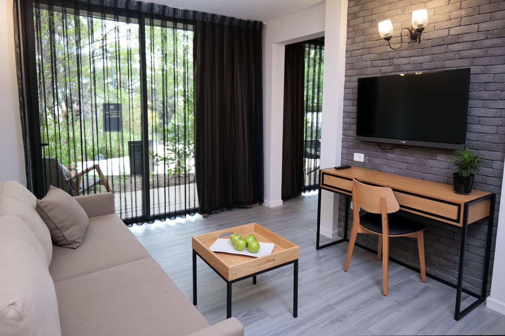 Kfar Giladi Hotel ภายนอก รูปภาพ